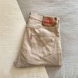 Levi’s 501’s ⚡️ Khaki